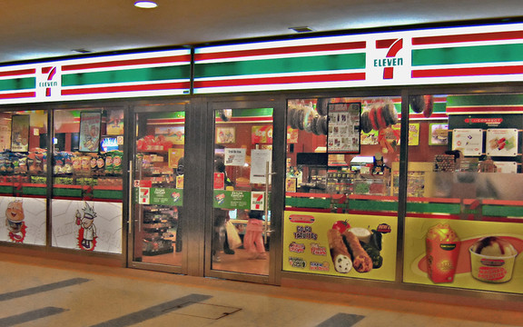 7 Eleven - Raffles Link