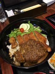 Cơm katsudon curry