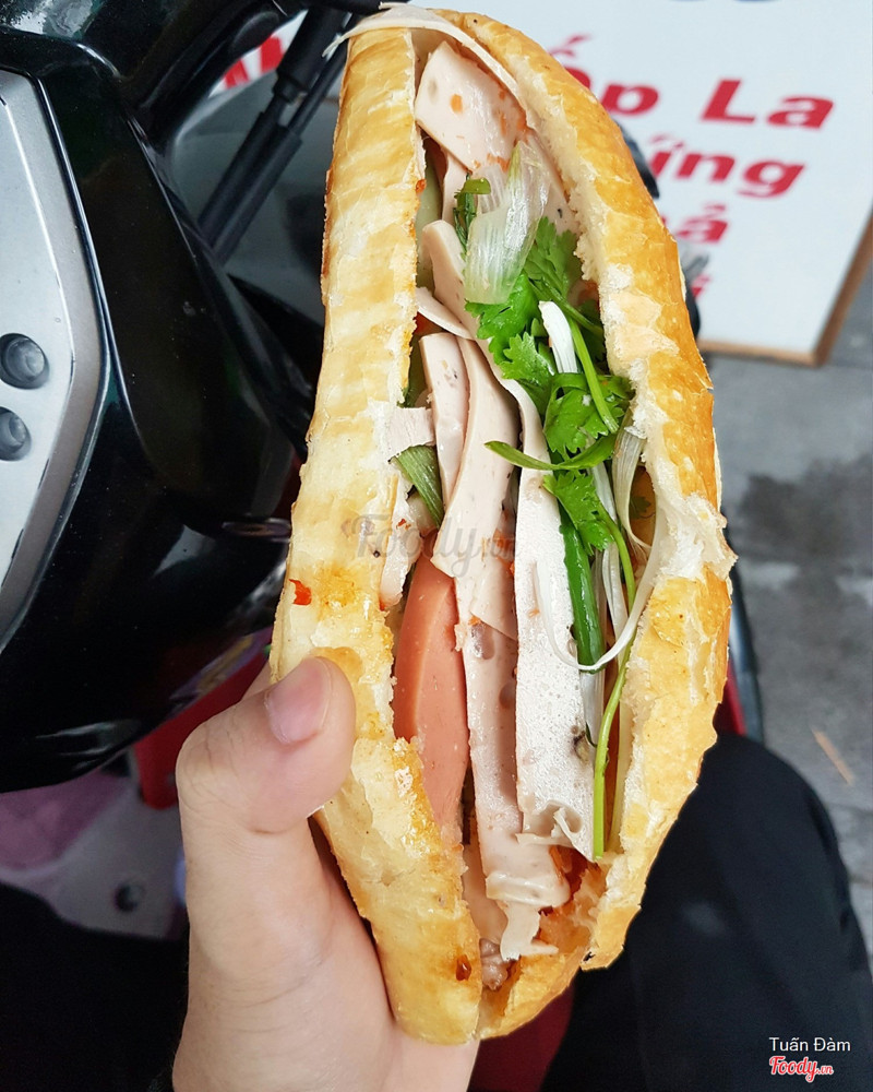 Bánh mì chả