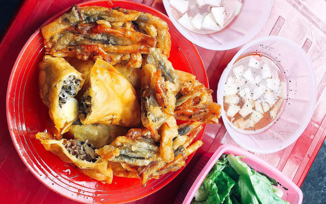 Bánh Tôm & Bánh Gối - Hàng Giấy - 15 Hàng Giấy