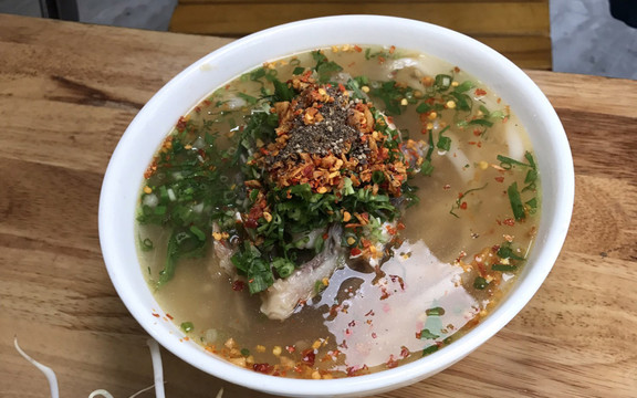 Bánh Canh Cá Lóc Miền Tây