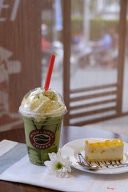 Combo Trà Xanh bánh mousse Đào