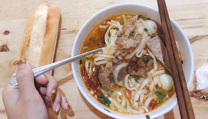 Chị Yến - Cháo Canh