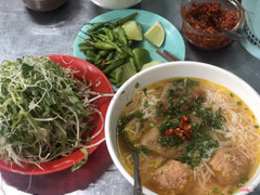 Tô riêu chả - 30k