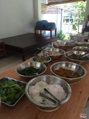 khu vực nhà ăn như ăn buffet