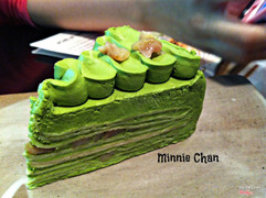 Tên món: Matcha Chestnut Crepes
Mô tả: Hạt dẻ Chestnut, trà xanh, crepes. 
Giá: 69.000+VND