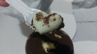 Viên chocolate trắng nè