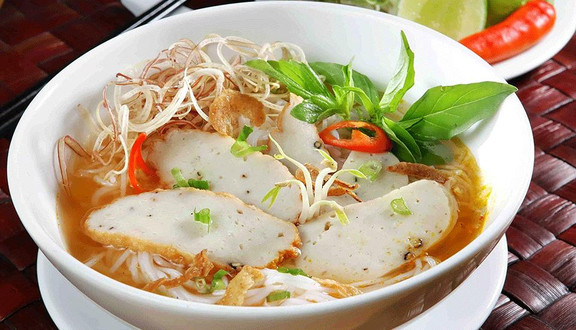 Đặc Sản Nha Trang - Bánh Canh Chả Cá & Bún Sứa