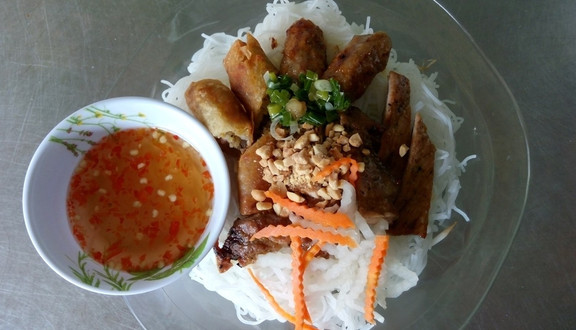 Mỹ Duyên - Cơm Tấm & Bún Thịt Nướng