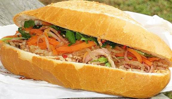 Bánh Mì Bì Hoàng Sa