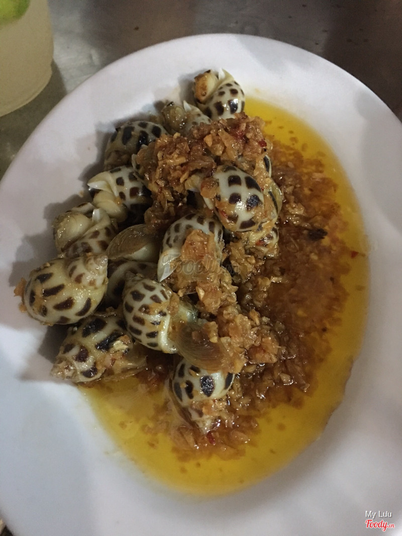 ốc hương xào bơ tỏi