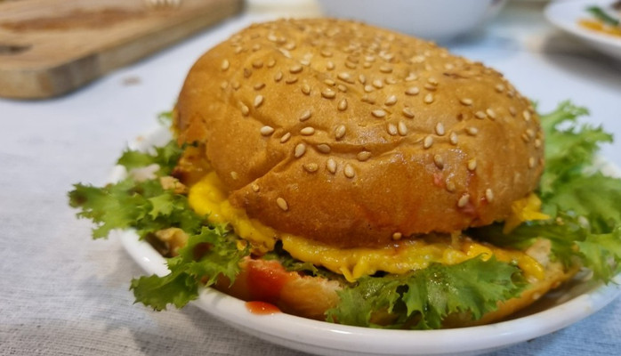 Healthy Breakfast - Hamburger - Điện Biên Phủ