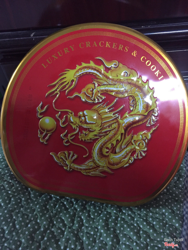 Bánh quy hộp sắt