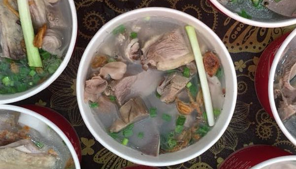 Lan - Bánh Canh Bột Xắt Vịt