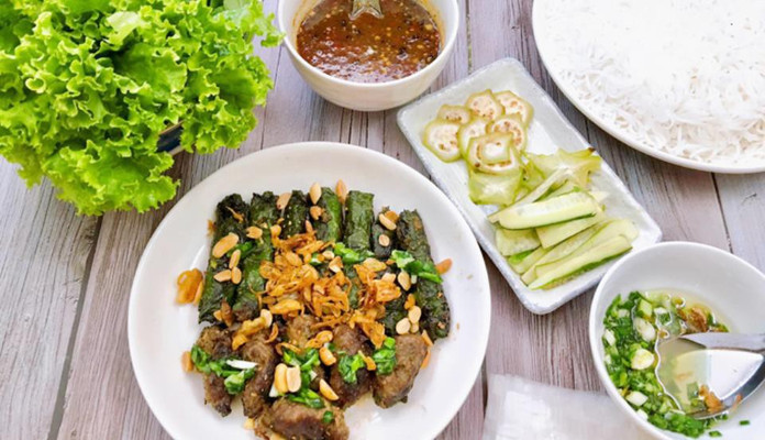 Bếp Cô Chín - Chả Đùm & Bò Lá Lốt - Tái Thiết