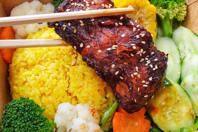 Happy Meal - Cơm Sườn, Cơm Gà & Cơm Thịt Nướng - Nguyễn Khang