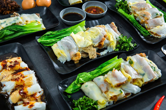 Kuốn - Bánh Cuốn Lạ Mà Quen