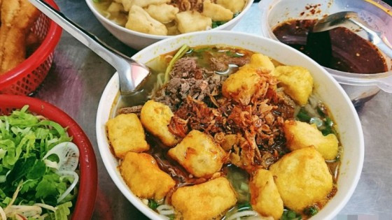 Bún Riêu & Canh Bún Tóp Mỡ Thùy Linh 84 - Huỳnh Văn Lũy