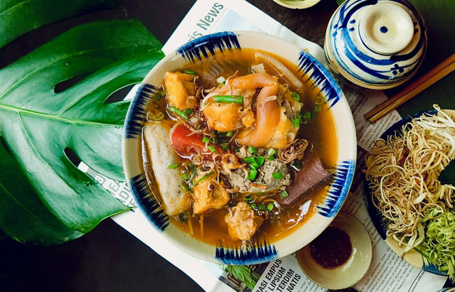 Bún Riêu Út Nhỏ - Đỗ Xuân Hợp