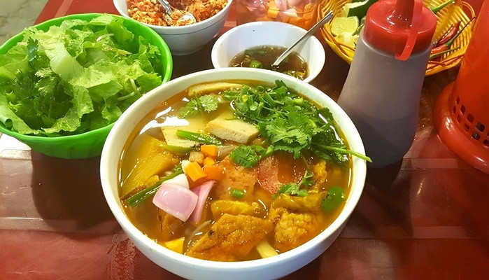 Bún Chả Cá Tam Giác - Ngô Văn Sở