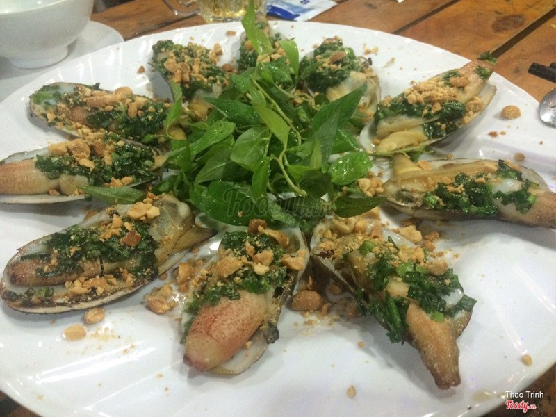 Tu hài nướng mỡ hành