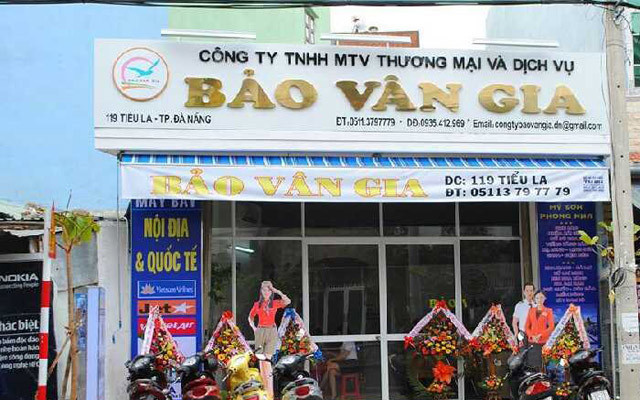 Phòng Vé Máy Bay Bảo Vân Gia - Tiểu La