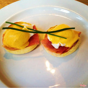 eggs benedict