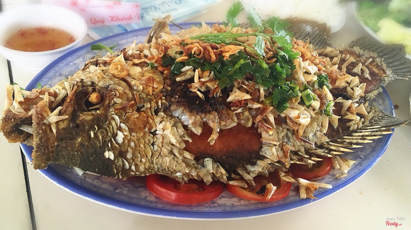 cá tai tượng chiên xù