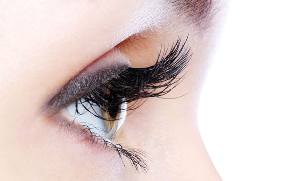 Thùy Linh - Nối Mi