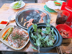 Chíp chíp hấp55k , bạch tuộc nướng 59k