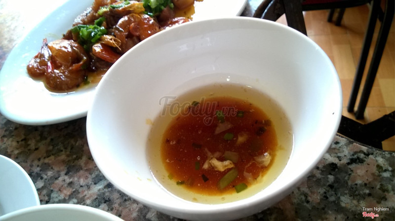 Nước thịt để chấm