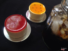 Cheesecake chanh dây với gì đó mình quên rồi