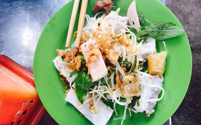 Bánh Cuốn Bình Dân