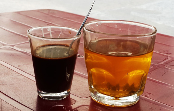 Chinh Cafe - Xóm Lá