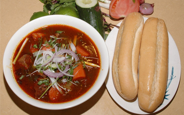 Bò Kho & Phở