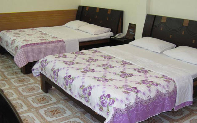 Yến Nhi Hotel
