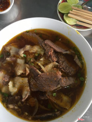 Bò kho cọng phở