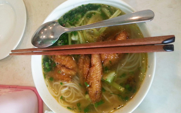 Canh Cá & Bún Cá - Trần Hưng Đạo