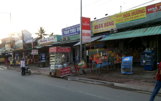 Chợ Long Định