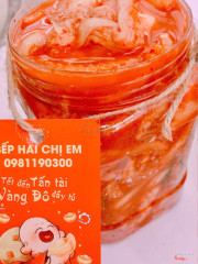 Kim chi hàn quốc ăn cay cay đã lắm luôn. Món ăn yêu thích hằng ngày của mình đây rồi. Hehe