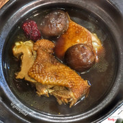 gà hầm thuốc bắc