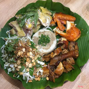 gà lên mâm
