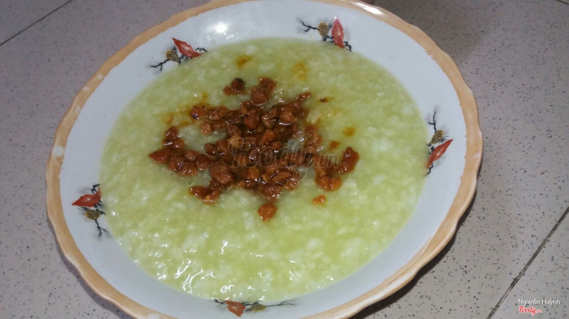 Cháo + thịt kho (15k)