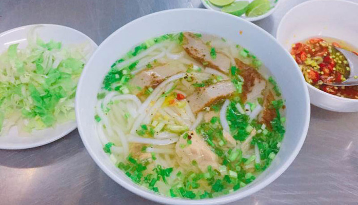 Cơm Bình Dân & Bánh Canh Chả Cá