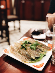 Bề bề tươi còn ngọ nguậy luôn