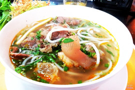 Tô bún bò giò