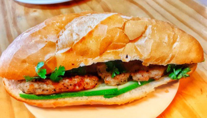 Hot Girl Quận Cam - Bánh Mì Nướng - Shop Online - Dương Quảng Hàm