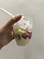 Sữa chua ngũ sắc