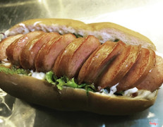 Hotdog Heo xông khói