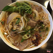 bún bò giò heo